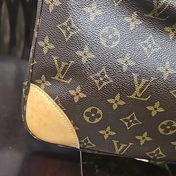 #0710-584 LOUIS VUITTON MONOGRAM BOLOUGNE SHOULDER BAG - Picture 6 of 9